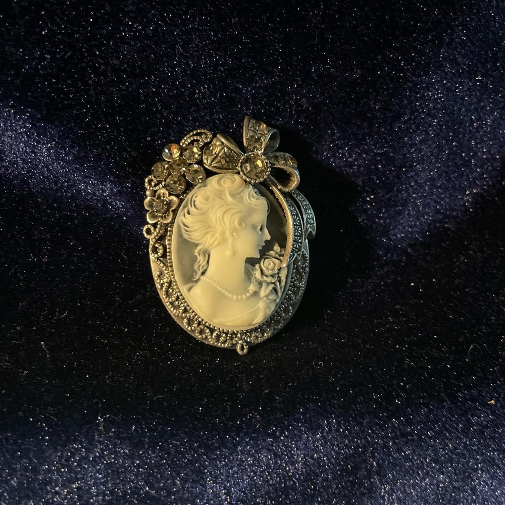 Cameo Brooch